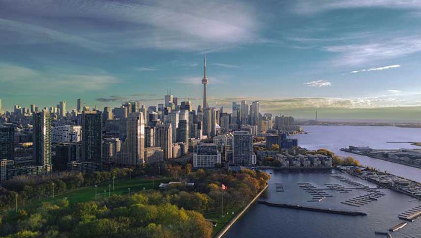 La recherche de la Chambre de commerce du Canada identifie les villes canadiennes les plus vulnérables aux tarifs