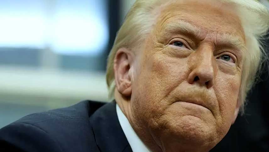 Trump menace d’imposer des tarifs allant jusqu’à 100 % sur les voitures canadiennes.